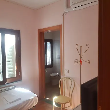 Affitta * サン・ミニアート